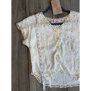 NEW NWT Lace Works Handmade Eyelet Lace Blouse Ivory Cropped Top Womens Small thumbnail 5