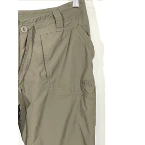 North Face Women's Hiking Pants Size 4 Beige Roll Tab Convertible Pant Pockets thumbnail 4