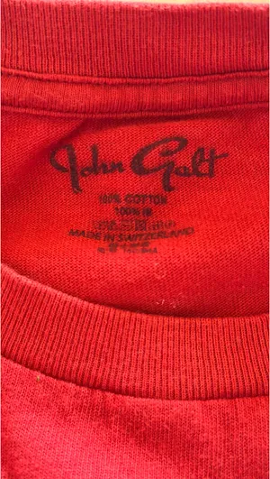 brandy melville red t-shirt thumbnail 2