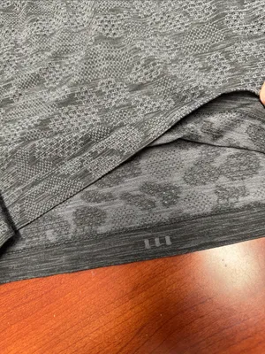 Lululemon tee size 8 // 081433 thumbnail 2