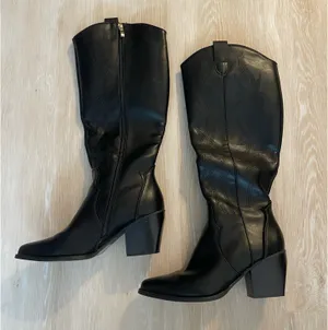 Amazon Dreampair boots thumbnail 1