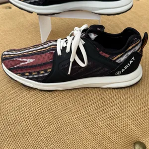 Ariat Women's Fuse Serape Training Sneakers Size 6.5 thumbnail 2