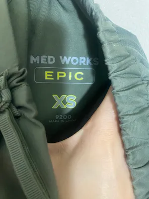 Olive Green Scrubs Size XS thumbnail 3