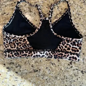 Zyia Active Lepoard Print Size S Sports Bra women's small thumbnail 2