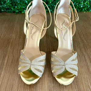 Mina Women’s Size 9 Chic Gold Heels – New with Minor Scuffs from Try-On Formal thumbnail 8