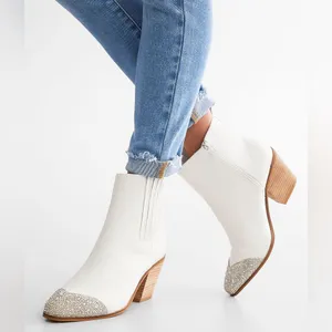 Buckle Beast Fashion Deanna Ankle Boot Size 7 thumbnail 2