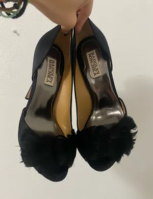 Badgley Mischka Feather Heels thumbnail 1