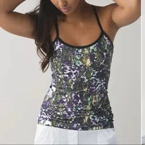 Lululemon Power Y‎ Tank Luon in the Lilac Size 4 Yoga Pilates Unpadded Wicking thumbnail 1