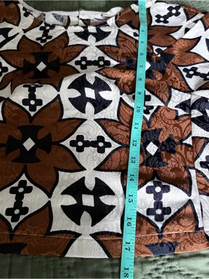 Brown White Black Geometric Retro Print Crop Top Short Sleeve M thumbnail 6