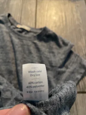 Marine Layer Women's Short Sleeve Crewneck Tee in Heather Gray thumbnail 3