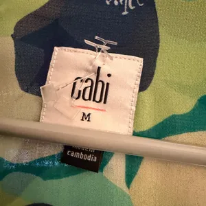 Cabi Trixie Floral Top thumbnail 4