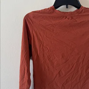 SKIMS Women’s Fits Everybody Long-Sleeve T-Shirt, Size Large, $78 thumbnail 8