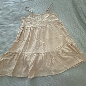 SHEIN Cream Tiered Spaghetti Strap Sundress thumbnail 2