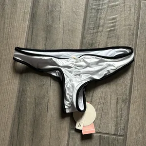 PQ hayleyybaylee bikini bottom White thumbnail 3