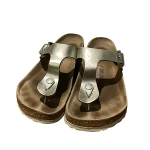 Birkenstock Gizeh Silver Sandals Women’s Sz. 41 (10-10.5) thumbnail 2