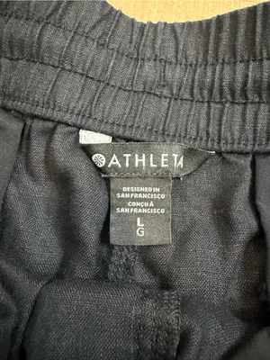 Athleta Retreat Linen Mid Rise 4” Shorts Black Size Large L Pull On Drawstring thumbnail 3