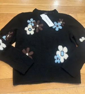 Rails Size Small (S) Floral Embroidered Mock Neck Pullover Sweater thumbnail 1