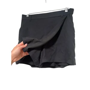 Hollister Women's Black Wrap Front Pleated Skort Size Small NWT thumbnail 4