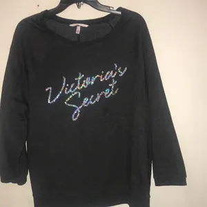 Victoria’s Secret pullover light sweater L thumbnail 1