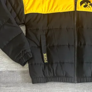 PINK Victorias Secret Iowa Hawkeyes Puffer Jacket NEW Womens M Black Yellow NCAA thumbnail 2