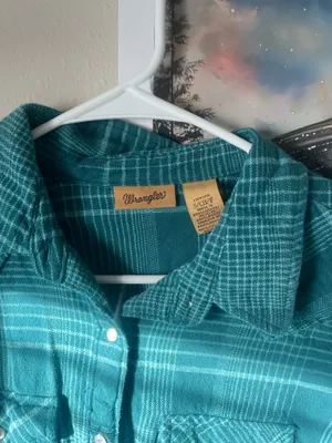 Pearl Snap Button-Up Wrangler Shirt Plaid Women’s Western Small thumbnail 2
