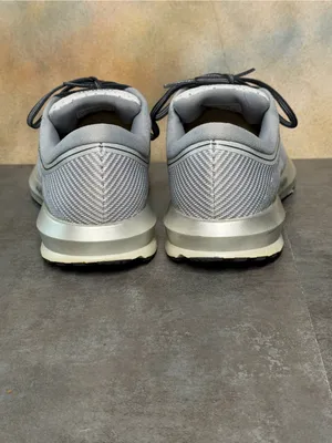 Brooks Levitate Women's Gray/Silver Running Shoes 1202581B131 Size 9B thumbnail 9