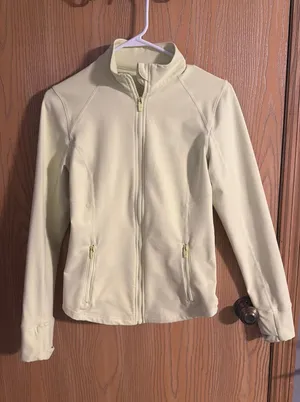 Define Fabetics Jacket  thumbnail 1