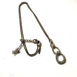 Avon triple teardrop vintage pendant necklace thumbnail 11