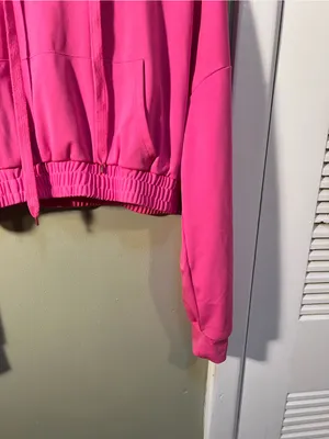 Womens Size XL Cropped Hoodie Bright Pink Banded Hem Long Sleeve Kangaroo Pocket thumbnail 4