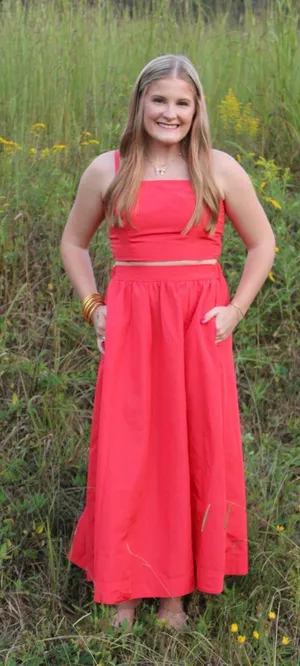 Red old navy set  thumbnail 1