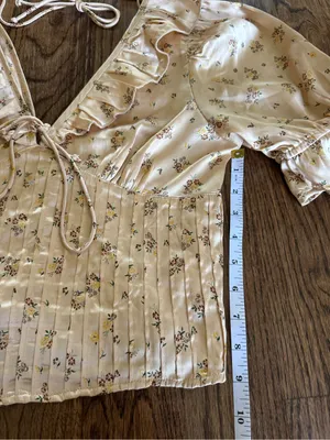 Free People Small Crop Short Sleeve V-Neck corset Ruffle Bow Cottage Coquette thumbnail 4