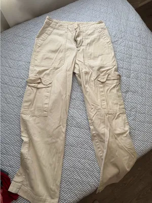 Universal Threads Cargo pants thumbnail 1