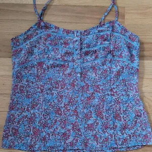 Kimchi Blue Floral Tank thumbnail 1