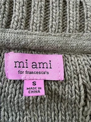 miami Olive Green V-Neck Cable Knit Cropped Sweater thumbnail 2