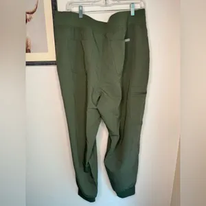 NWT Figs Green High Waisted Zamora Scrub Pants thumbnail 7