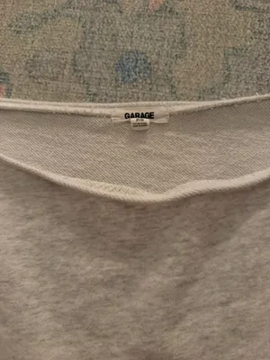 Garage Cropped Off-The-Shoulder Grey Sweatshirt thumbnail 3