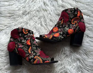 Crown Vintage Frankie Embroidered Floral Peep Toe Ankle Boots thumbnail 1