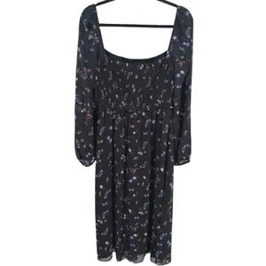 Aritzia Wilfred Black Floral Smocked Square Neck Long Sleeve Midi Dress Sz Large thumbnail 2