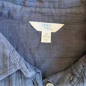 Time & Tru Blouse Button Down Blue 16-18 XL Long Sleeve Shirt Lagenlook Plus thumbnail 3