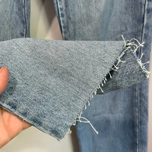 Express Blues‎ Vintage Jeans Women’s Size 5/6 Bootcut Y2K Raw Hem 100% Cotton thumbnail 3
