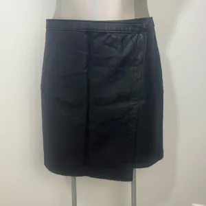 Abercrombie Faux Leather Wrap Front Mini Skirt Size Medium Black thumbnail 2