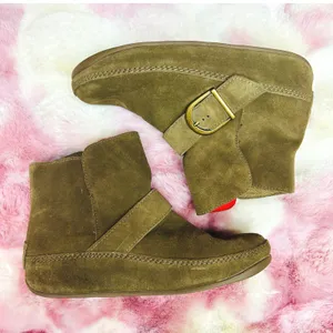 FitFlop‎ Dash Boot Size 7 Army Green Suede Ankle Buckle Microwobbleboard Women thumbnail 1