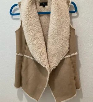 I.N. San Francisco faux suede vest. thumbnail 1
