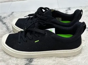 Cariuma IBI low knit Black Size 9.5 thumbnail 1