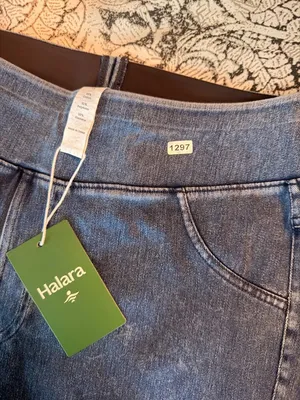 Halara L 7/8 Womens Stretchy Denim-Look High-Waisted Capri Leggings Size L Blue thumbnail 4