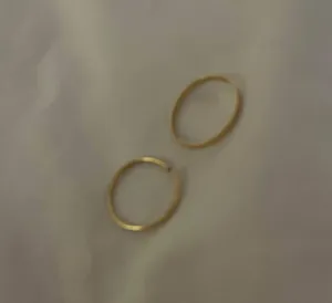 Gold rings plain thumbnail 2