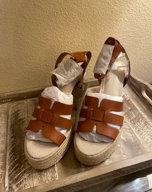 NEW! The Drop Heels Duchess Natural Raffia Buckle Strap Platform Sandals Size 9 thumbnail 3