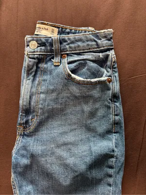 Abercrombie & Fitch Light Blue Boyfriend Jeans with Knee Rip thumbnail 3