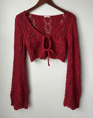 Francesca's Top Crop Lace thumbnail 1