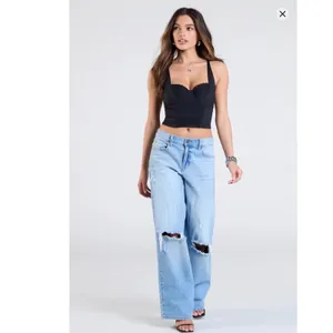 New Windsor Romantic At Heart Lace Trim Crop Top Lace Black‎ Small Dark Romantic thumbnail 3